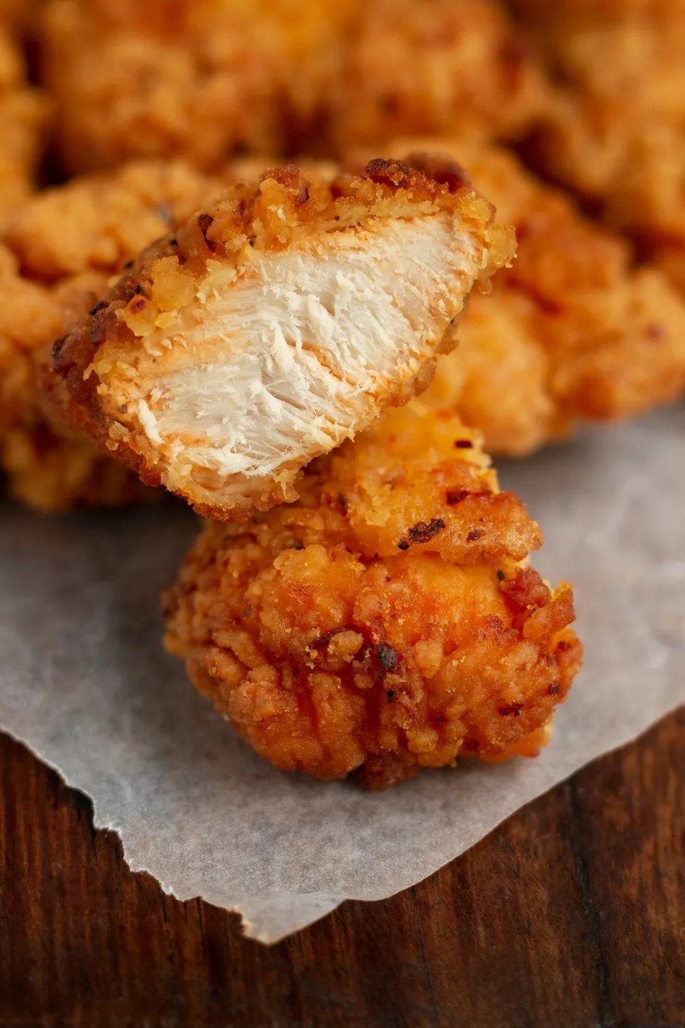 Fried Chicken https://4kym48m6w0dj35od.public.blob.vercel-storage.com/dishes/internal/fried-chicken-1760128599873.webp