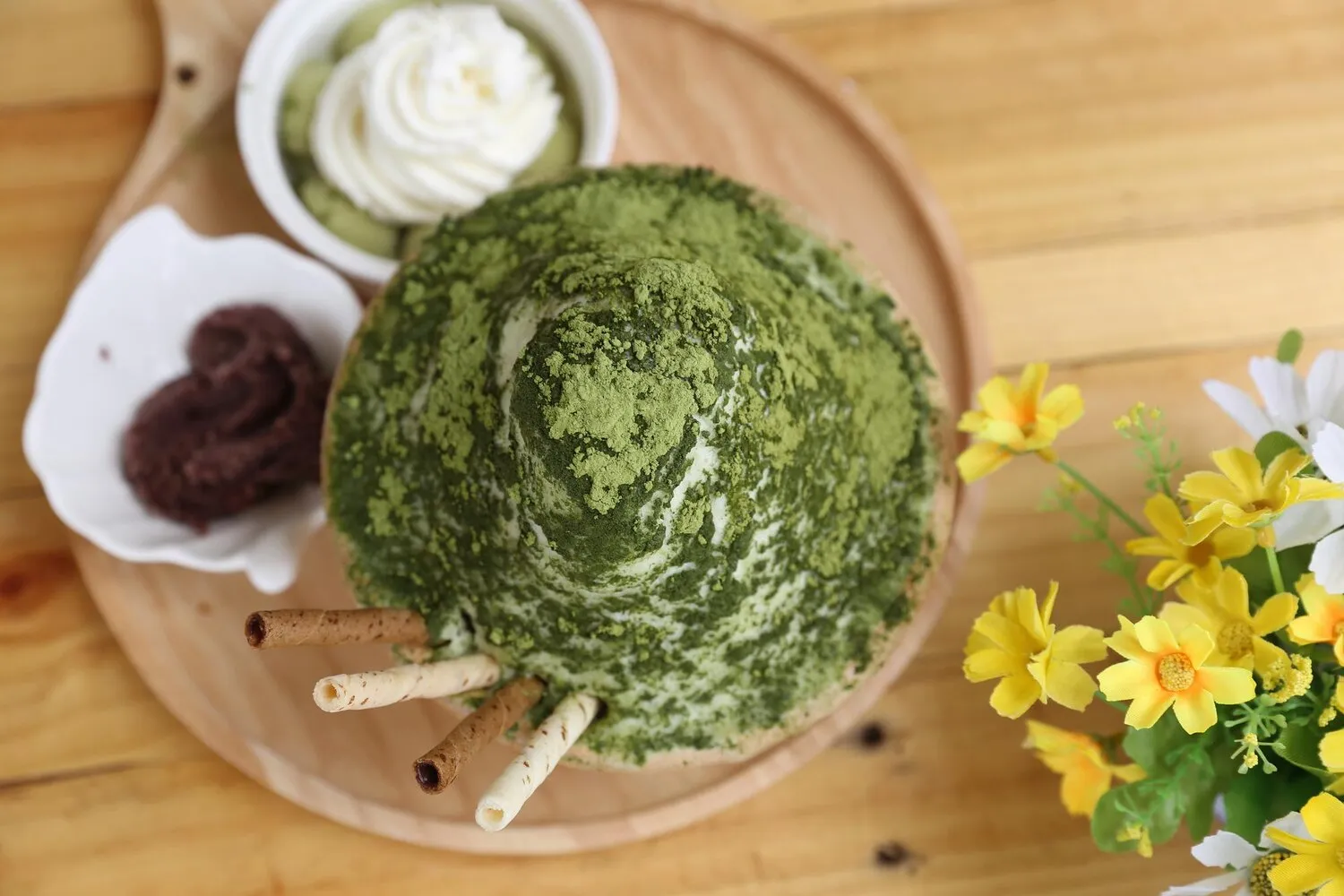 Matcha Ice Cream https://4kym48m6w0dj35od.public.blob.vercel-storage.com/dishes/internal/matcha-ice-cream-1759361061526.webp