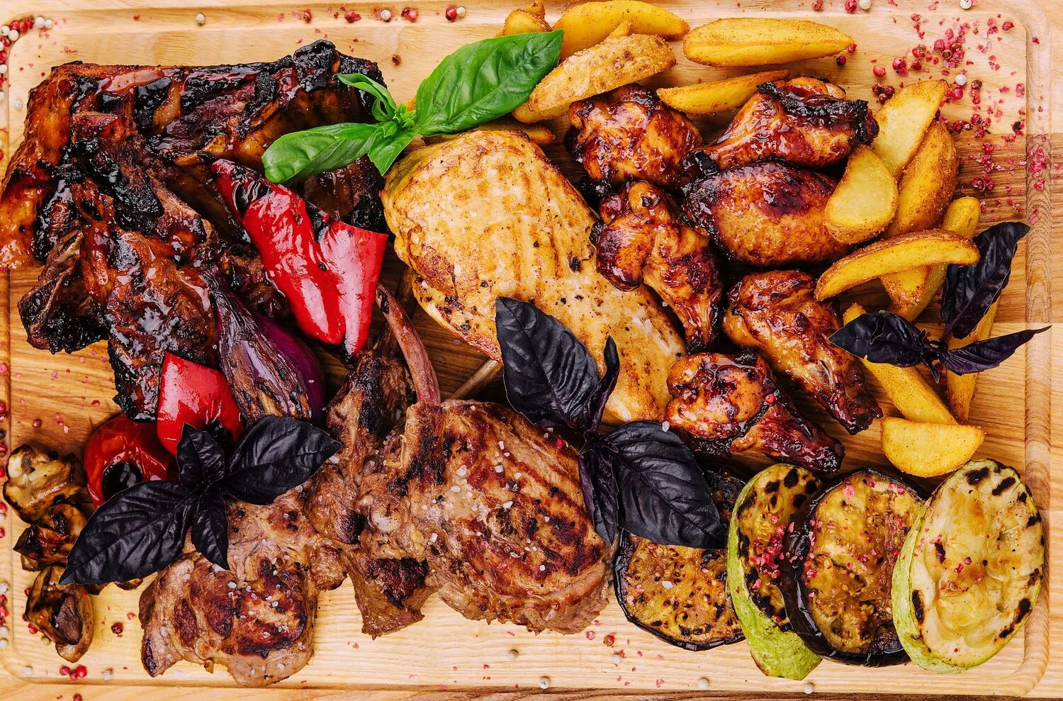 Mix Grill https://4kym48m6w0dj35od.public.blob.vercel-storage.com/dishes/internal/mix-grill-1759361122058.webp